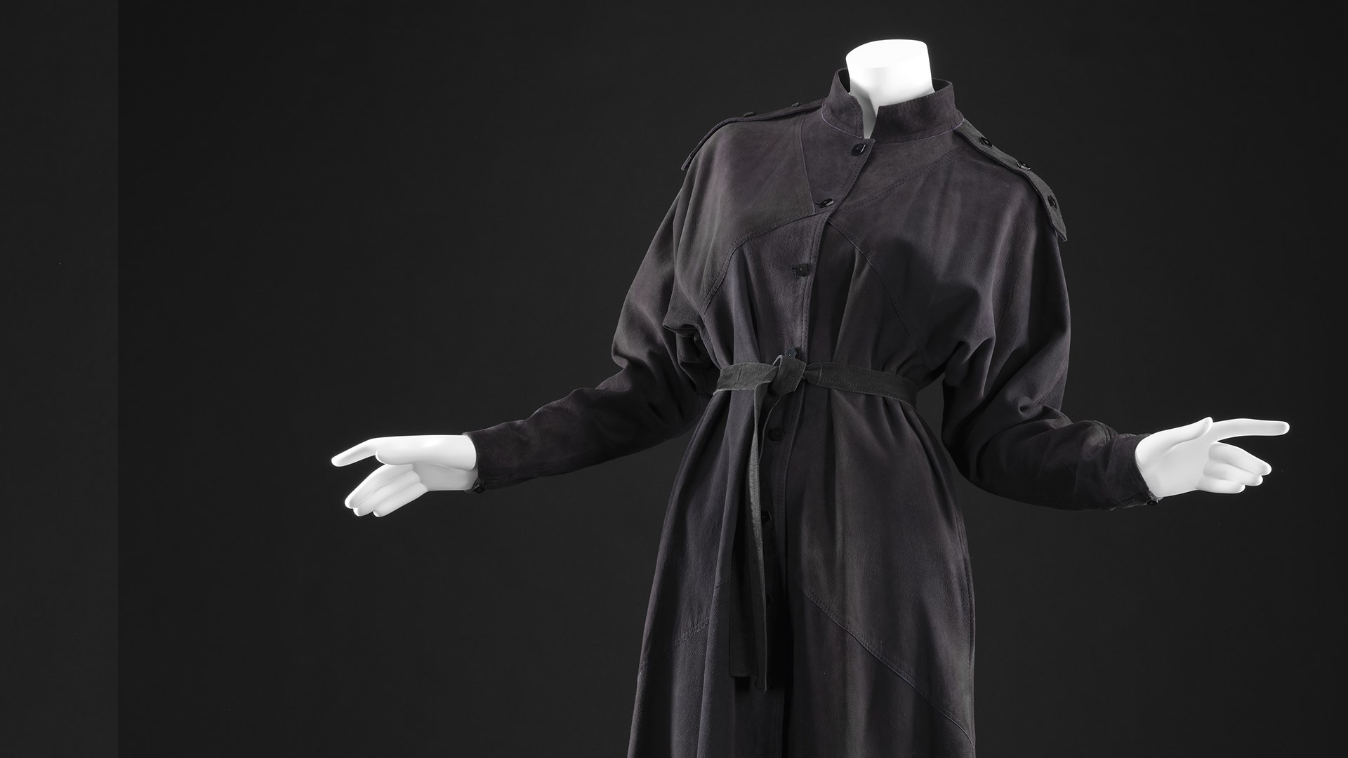 Jean Muir Ltd, Black Suede Dress, 1970s (K.2005.649.1392.1).