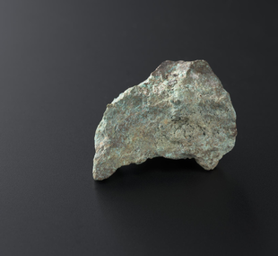 Fragment / copper ore
