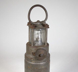 Lantern, automatic, Oldham