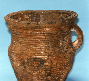 Pottery / cup