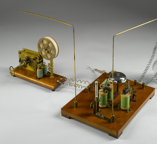 Wireless telegraphy set