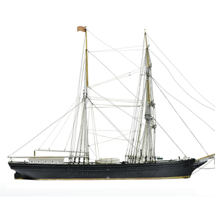 Ship / brigantine / model