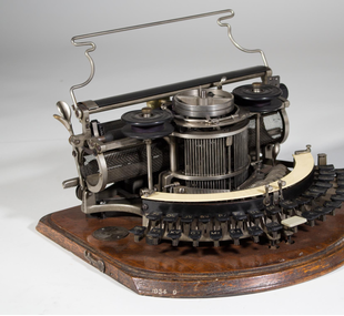 Typewriter, Hammond