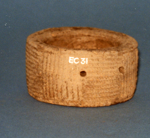 Pottery / accessory cup