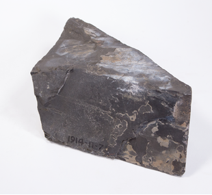 Specimen / extraction / copper / sample / shale, hard-black
