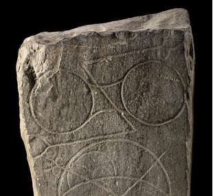 Symbol stone