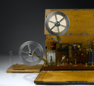 Telegraph instrument