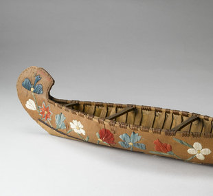 Canoe / model