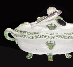 Cover, tureen
