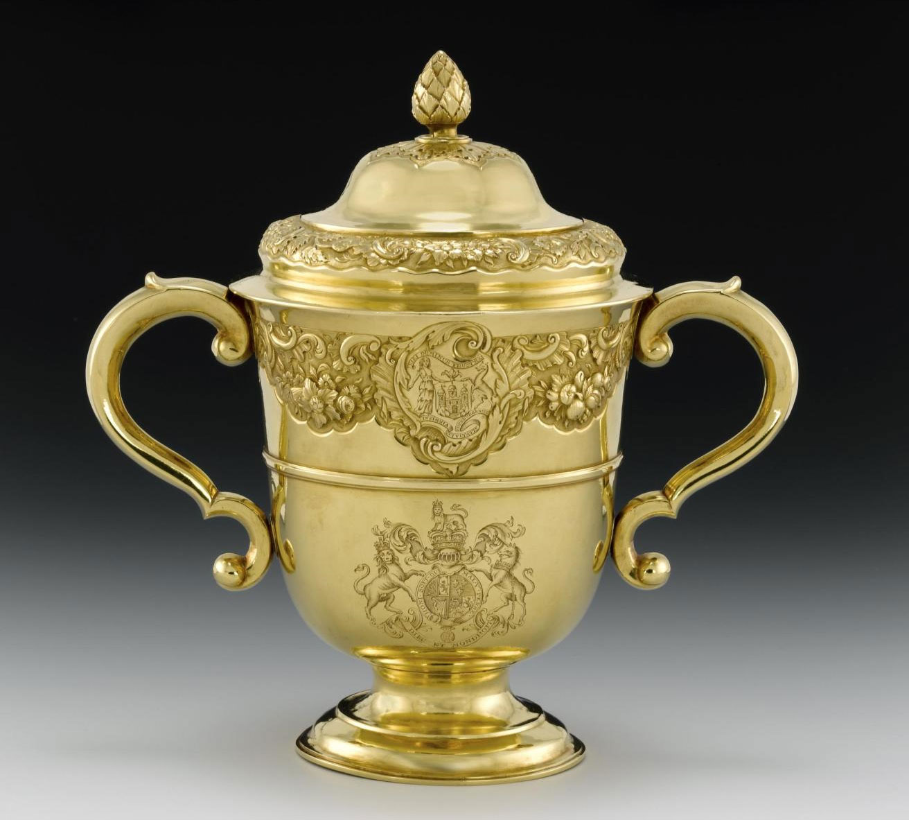 Gold cup and cover awarded as the King's Plate Prize at Leith Races. Made by Ker and Dempster of Edinburgh, c1751.