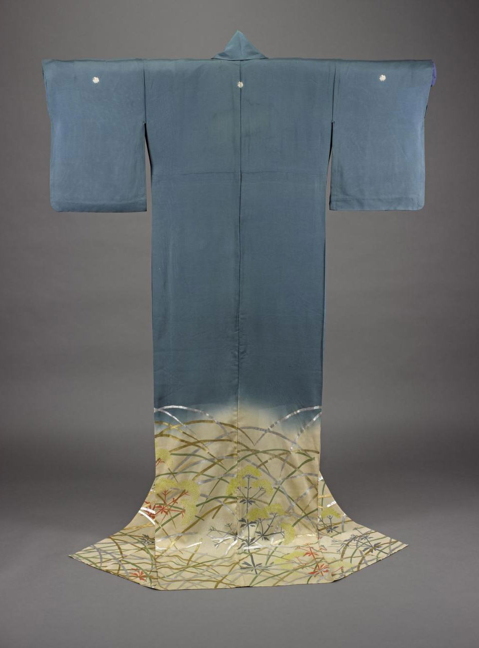 Woman's robe of blue and cream silk gauze hand-painted with a design of autumn grasses, with a collar facing of white silk gauze: Japan, late Edo period, c1850.