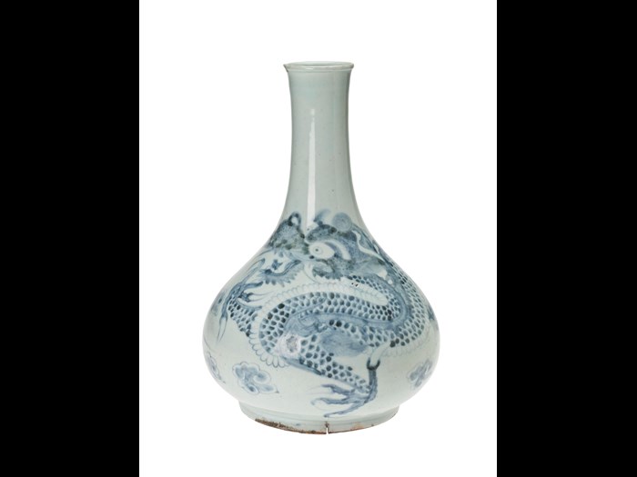 Vase of porcelain, with an underglaze blue design of a four–clawed dragon pursuing the sacred jewel: Korea, Joseon Dynasty, late 18th to early 19th century.