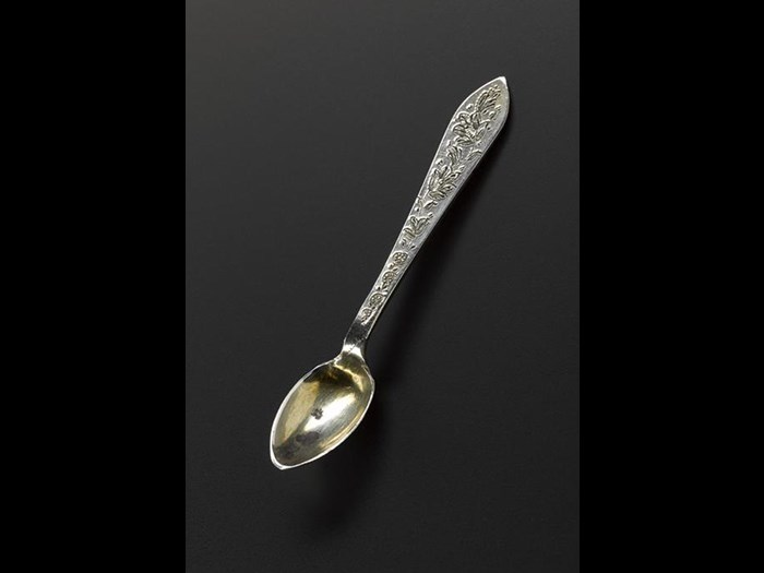 Spoon of silver with floral decoration on the handle, part of a set with a cup and a saucer, Iran, probably Isfahan, 1920s-1940s, acc. no V.2015.68.3