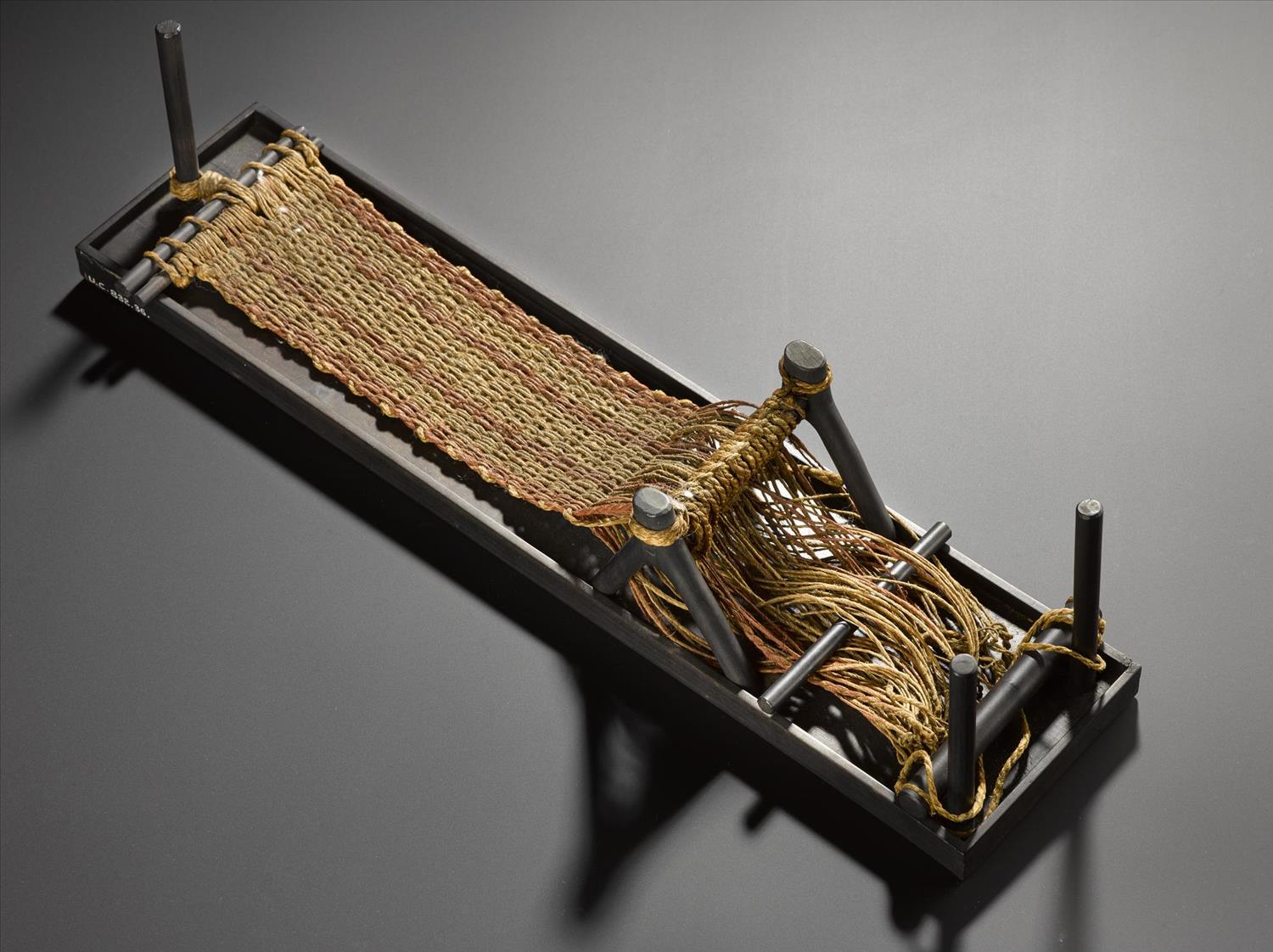 Model of an apparatus for weaving hempen thread into coarse cloth or canvas called tat, to a scale of 2 inches to 1 foot: Indian, Patna, 1815-21.