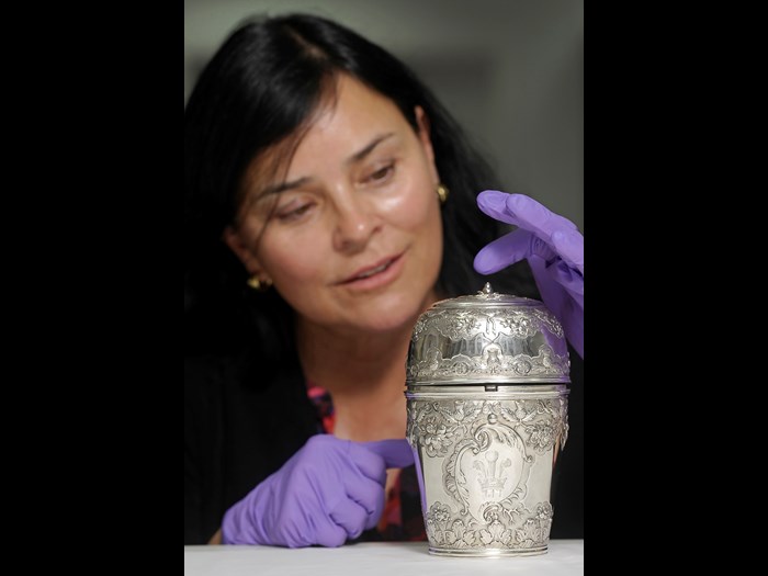 Diana Gabaldon with a silver travelling canteen that was gifted to Bonnie Prince Charlie on this 21st birthday.
