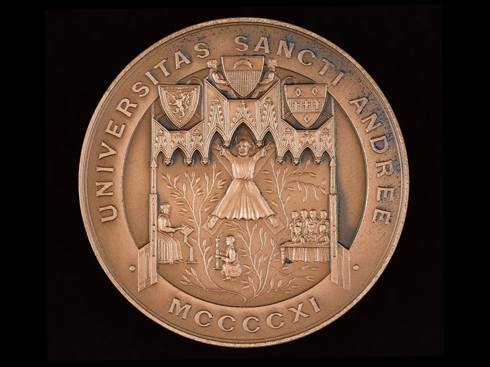 Senior Anatomy Medal, awarded to Sir James Whyte Black (1924 - 2010) by the University of St Andrews, 1943, depicting the saint on his cross.