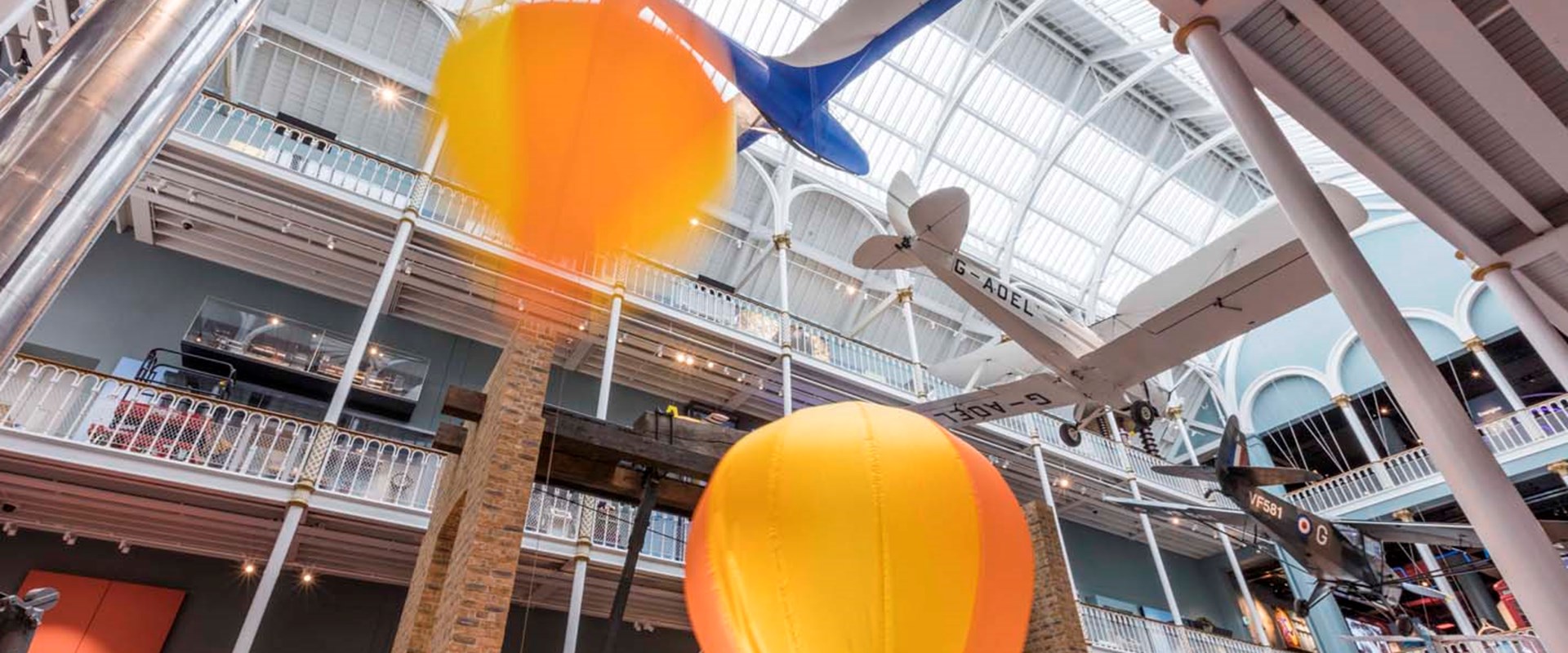 2016_ScienceGalleries_Balloons2