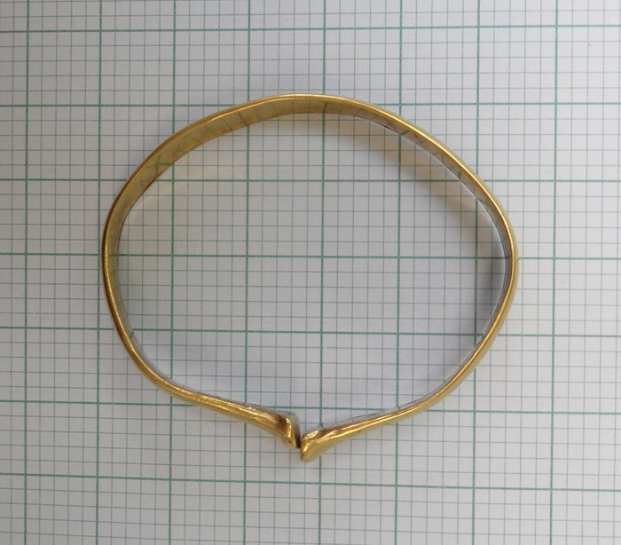 The bracelet with hammered terminals. Photo: M Knight courtesy of RAMM, Exeter.