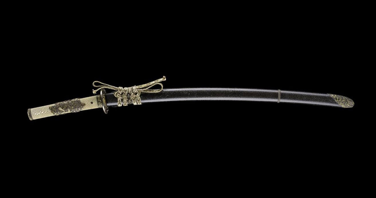 Sword, with curved steel blade half double-edged and hilt of sharkskin-covered wood, and tsuba: Japan, blade dated 1828.