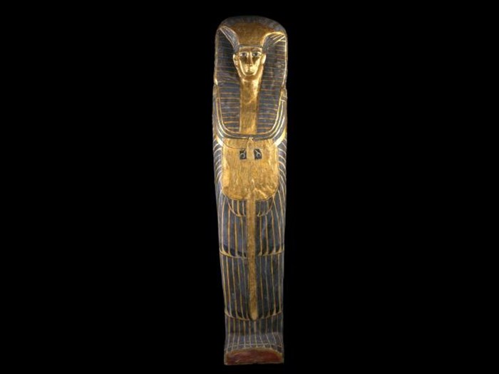 Lid of a tall and elegant rishi-style coffin of an unknown woman, probably a member of the royal family at Thebes  : Ancient Egyptian, Upper Egypt, Thebes, Sheikh Abd el-Qurna, 2nd Intermediate period, 17th Dynasty, c.1585-1545 BC.