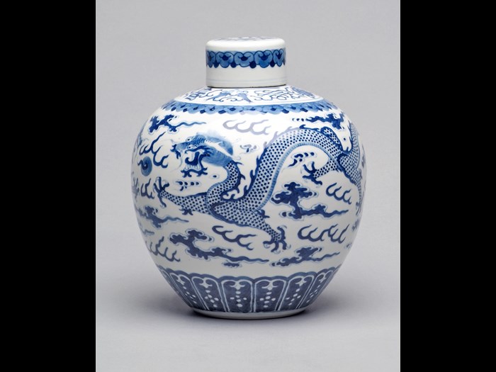 Chinese Blue and White Porcelain Ginger Jar with Cover. Qing Dynasty, 19th Century. James Cromar Watt bequest, 1941. © Aberdeen City Council (Art Gallery and Museums Collections)