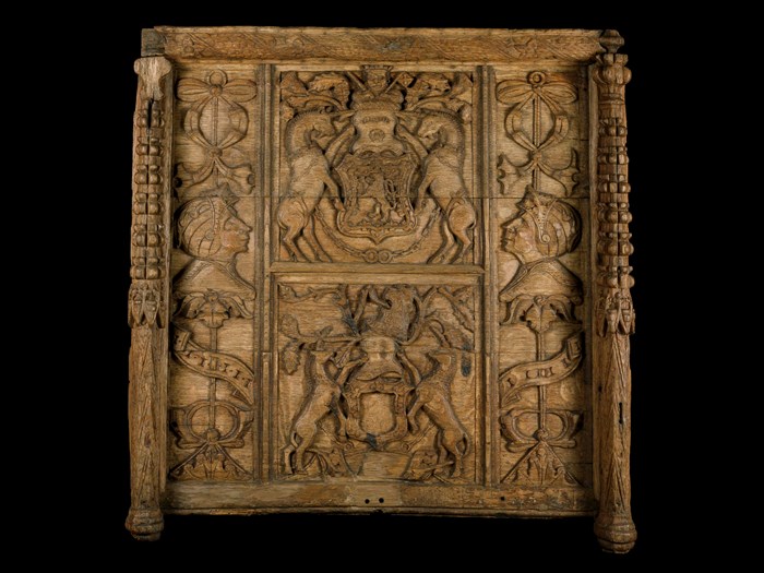 Wooden panel with the royal arms of Scotland, from Linlithgow Palace, 1540 - 1570.