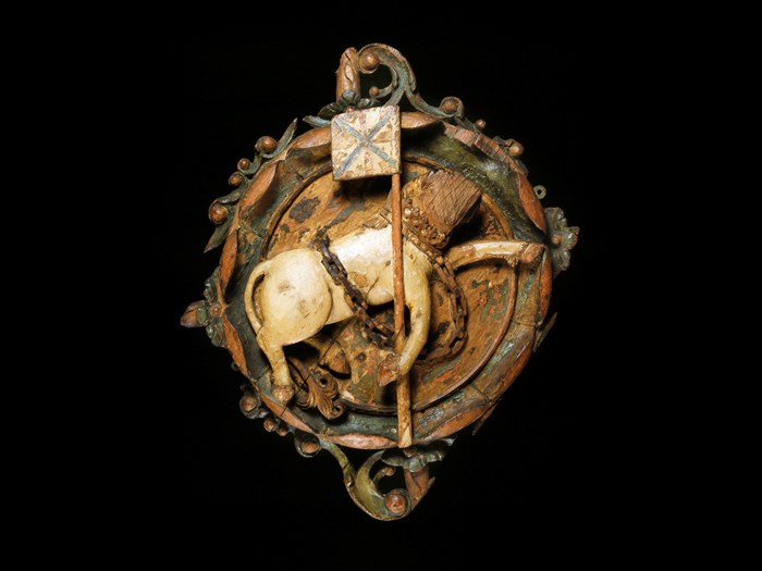 Ceiling boss of carved wood, unicorn carrying flag, with traces of original paintwork, from Linlithgow Palace, Scotland, c. 1617.