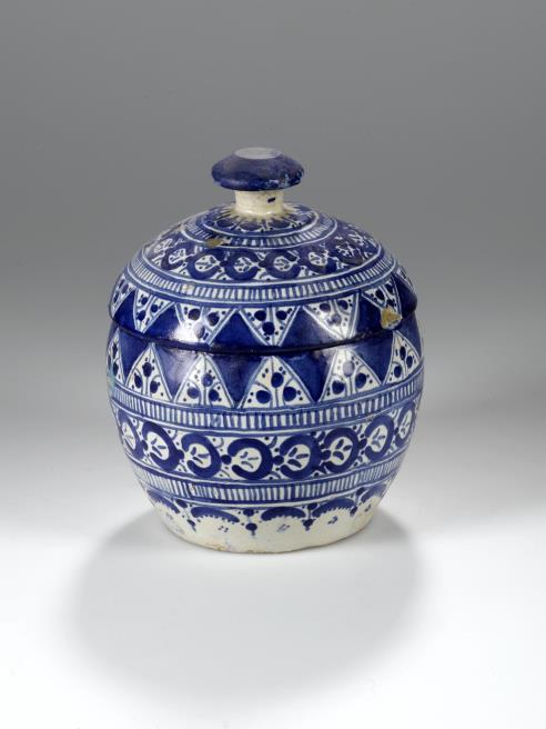 Lidded bowl (jabbanah) used for harira, a soup mostly served during Ramadhan. Fez, c1850-1886. You can see this jabbanah in the Window on the World in the National Museum of Scotland. 