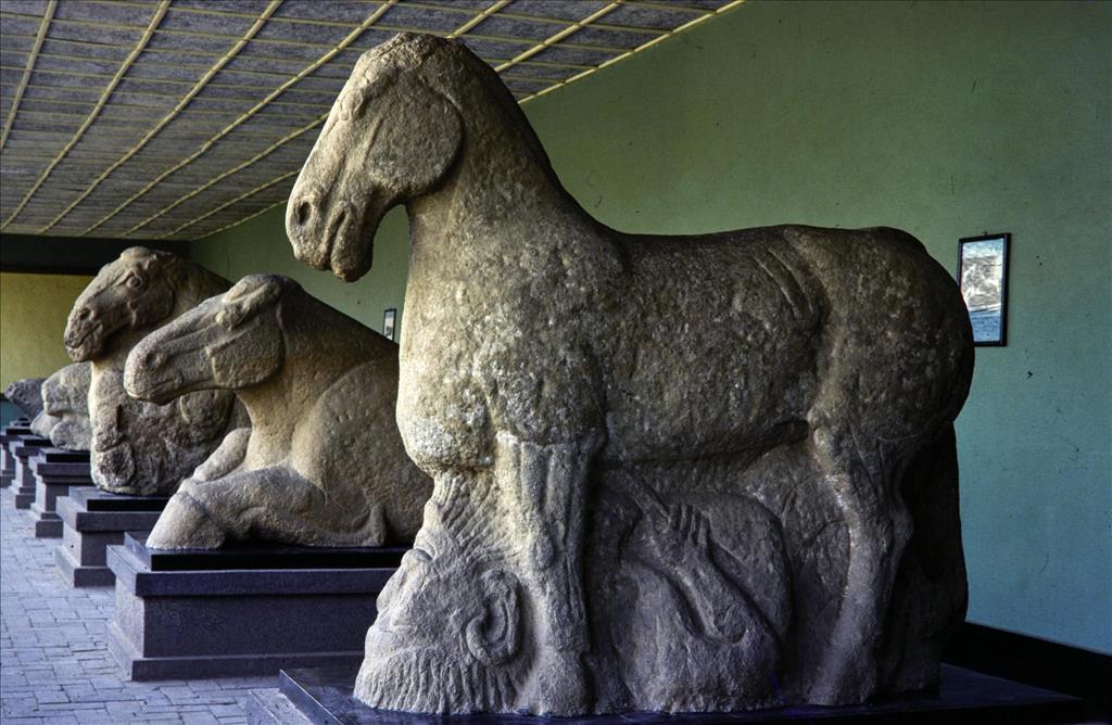 Sculpture of a horse trampling a barbarian, Western Han dynasty (206 BC - 9 AD), at the Tomb of Huo Qubing, Maoling Museum, Xingping, Shaanxi province, China, 1981.