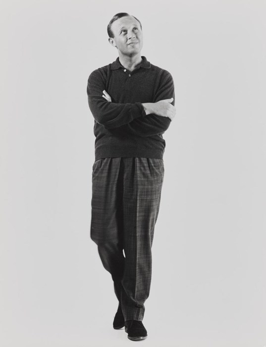 Bernat Klein photographed by Martin Mandel, 1963–66 © Bernat Klein.