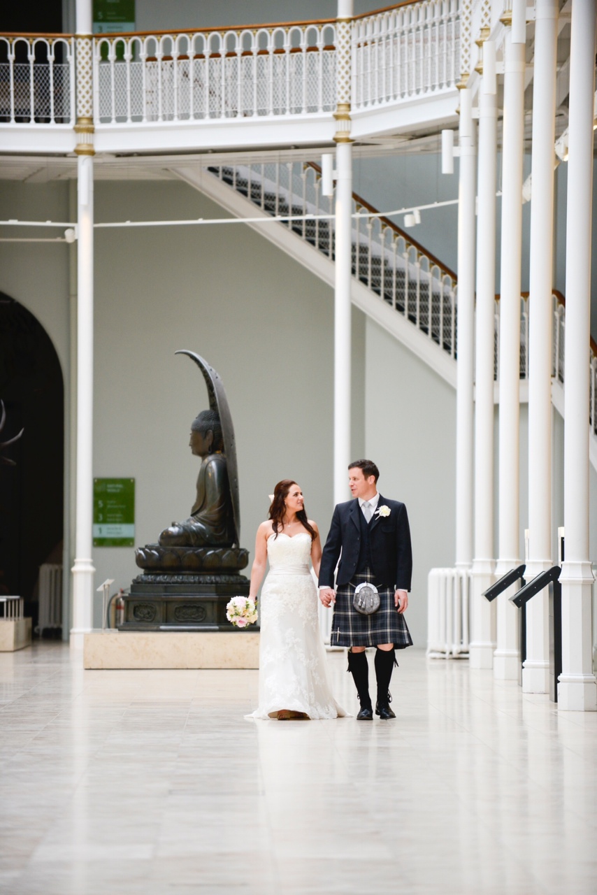 Newlyweds in the Grand Gallery 