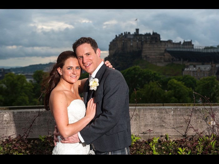 Newlyweds on the National Museum of Scotland's Roof Terrace © Katy Heney