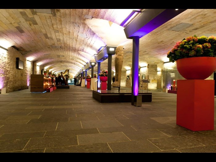 The entrance hall on Level 0 at the National Museum of Scotland.