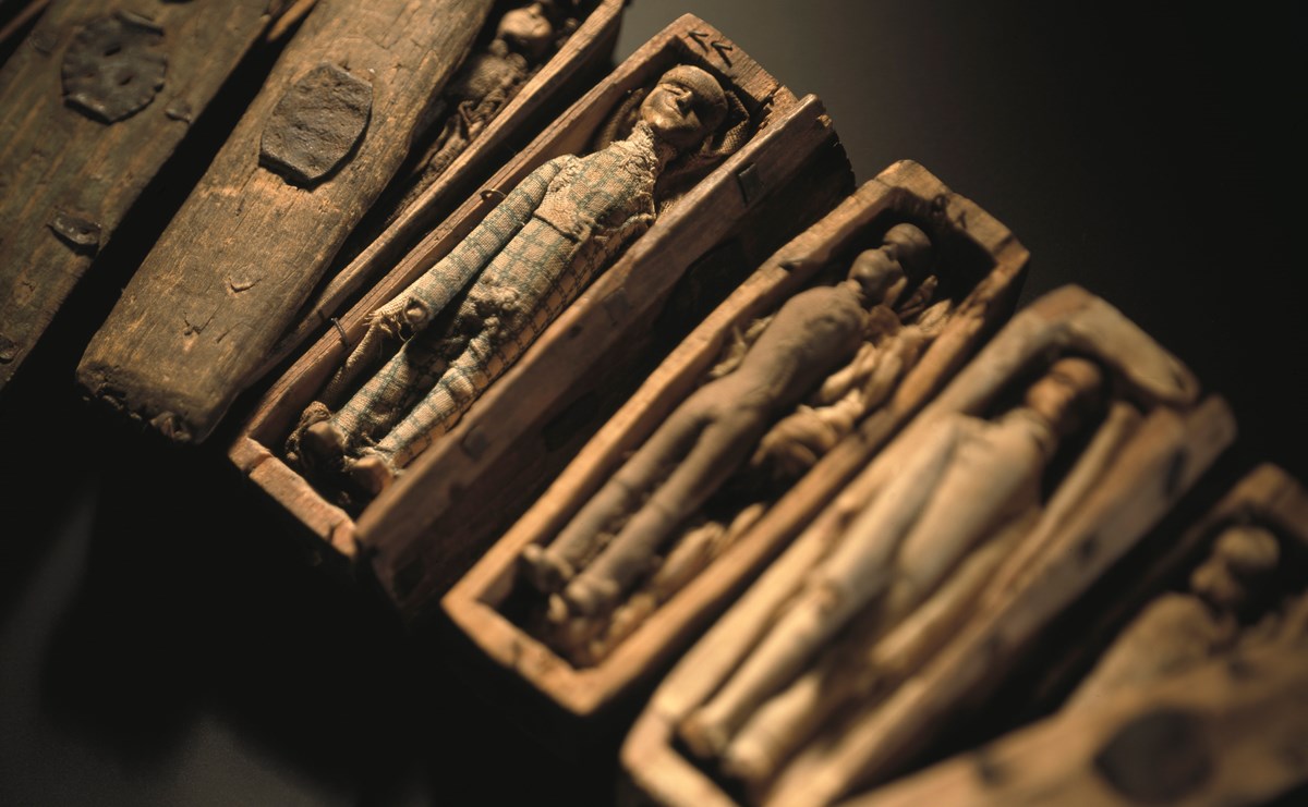 Collection Of Miniature Coffins With Lids And Carved Figures, Found In 1836 02. Photo © National Museums Scotland.