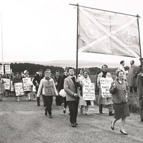 Peace march against US Navy monitoring station at RAF Edzell, 1960.