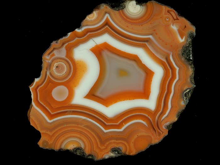 Spotty agate from Ballindean.