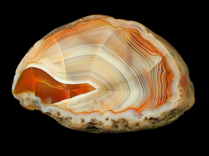 Banded agate from Middlefield.