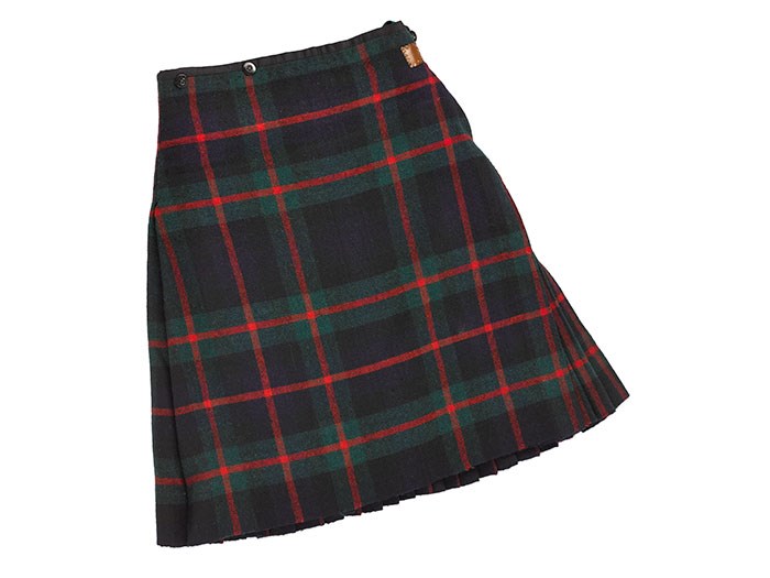 Kilt made for issue to the 4th South African Infantry, 1918. The kilt was the ultimate expression of Scottish cultural and military identity. New Scottish units went to great lengths to achieve the traditional image.