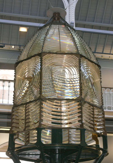 First order dioptric holophotal revolving light, designed by David A. Stevenson for Inchkeith Lighthouse between 1889 and 1985. 