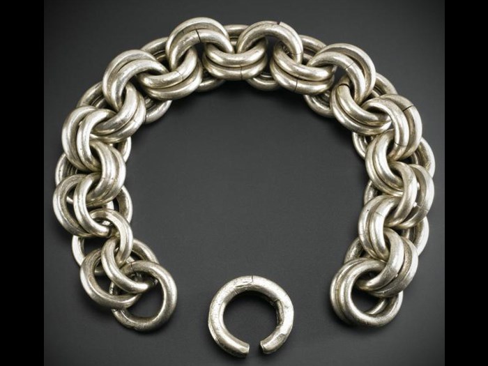 Silver chain, composed of twenty pairs of rings plus a single link to connect to the terminal, from Borland Farm, Walston, Lanarkshire.