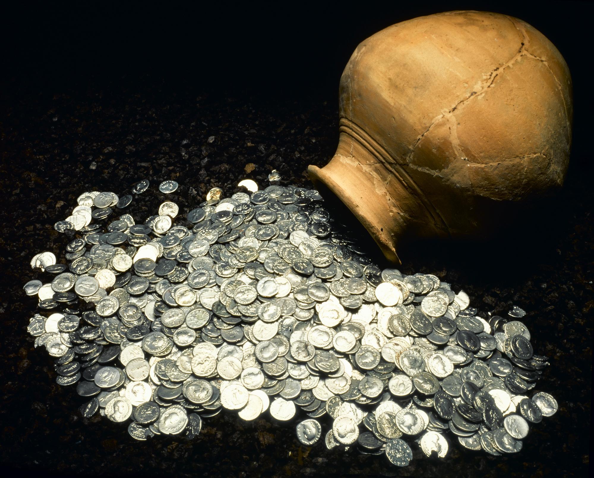 Image of Fragments of gold threads found in a grave in the choir of St Magnus Cathedral, Kirkwall, Orkney, probably 13th century © National Museums Scotland