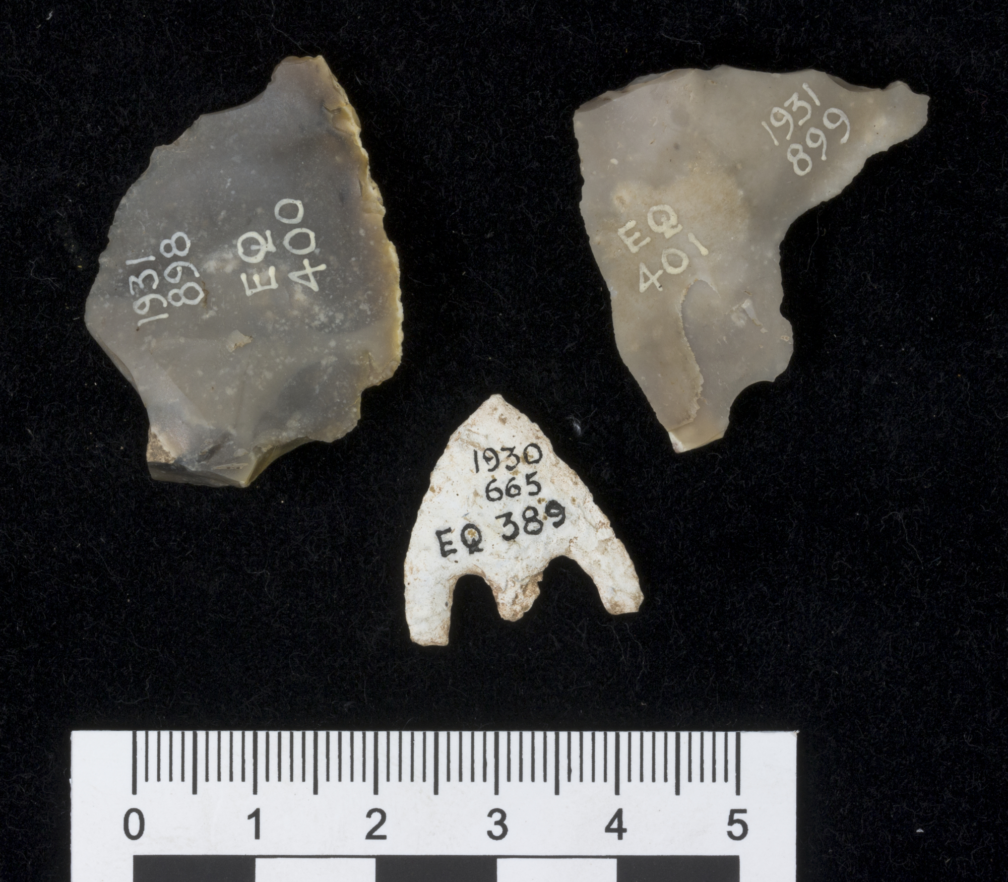Image of Calcined barbed flint arrowhead from a cairn in the Knock Hills, Edgerston, Roxburghshire © National Museums Scotland
