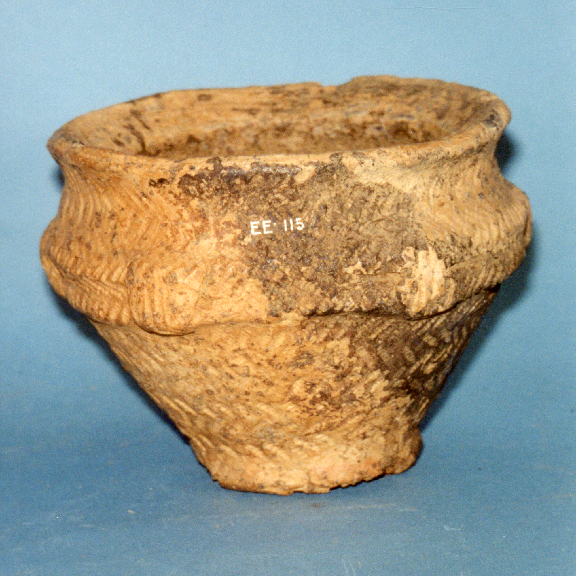 Image of Pottery food vessel from a cist at Beley Farm, Dunino, Fife © National Museums Scotland