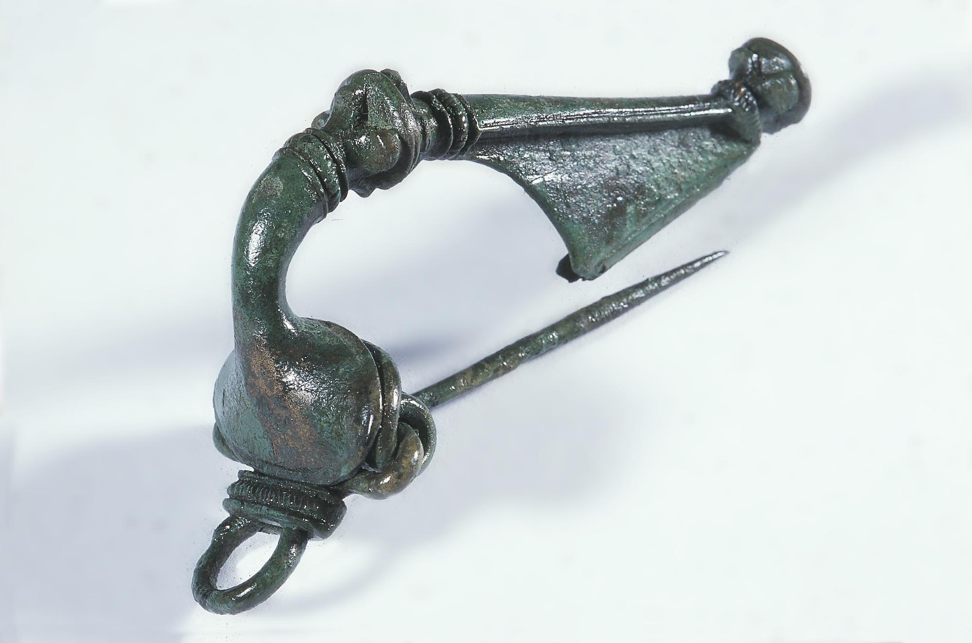 Image of Trumpet brooch of bronze, Antonine, Romano-British, from Mumrills, Falkirk, Stirlingshire, 142 - 165 AD © National Museums Scotland