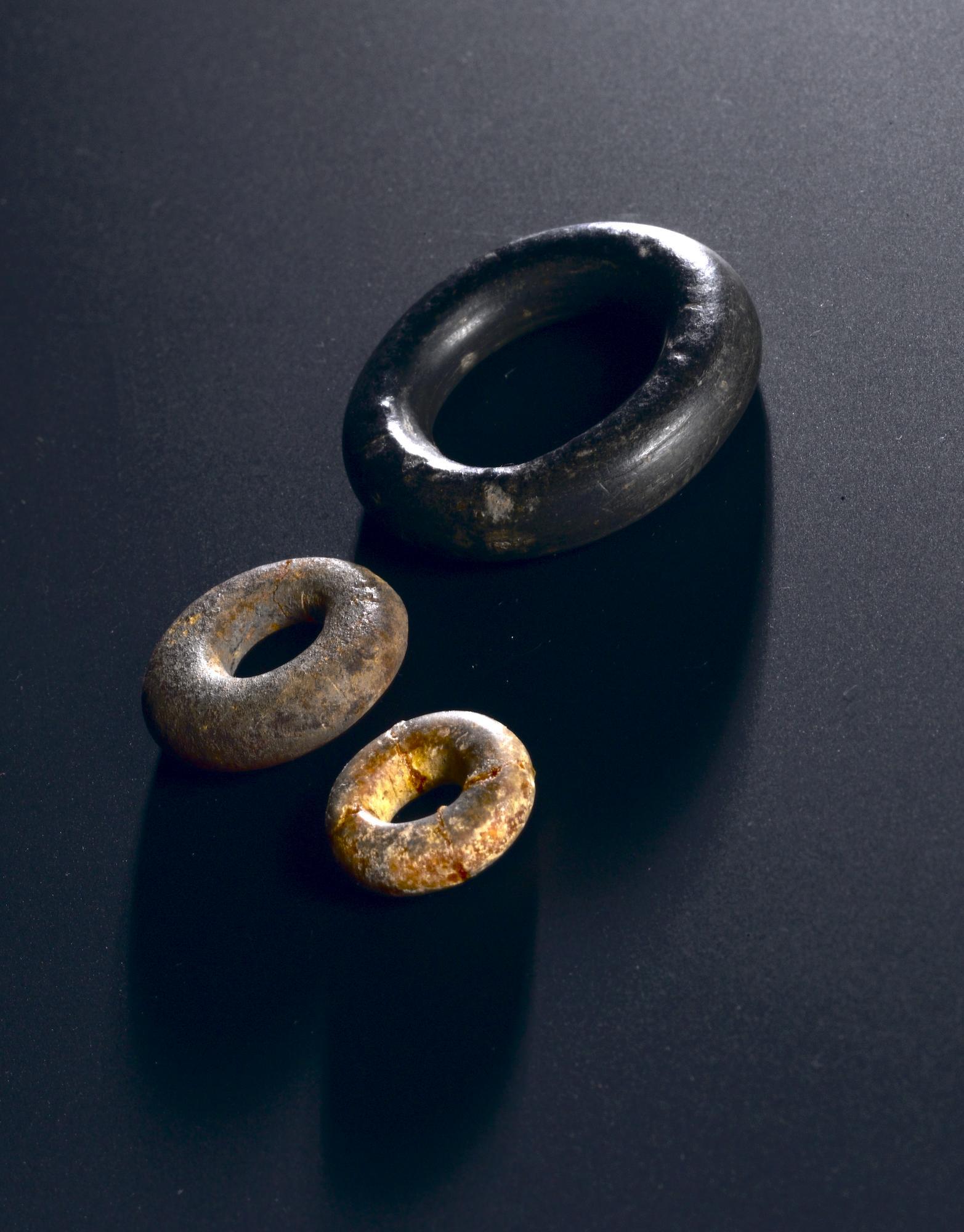 Image of Ring of polished jet, from Keiss, Caithness © National Museums Scotland
